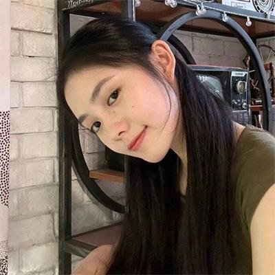 世界上最快乐的女孩 海报